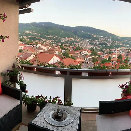 Omar's View Apartment *