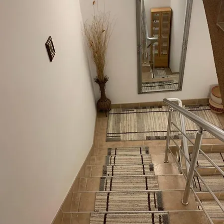 Daire Omar's View Saraybosna